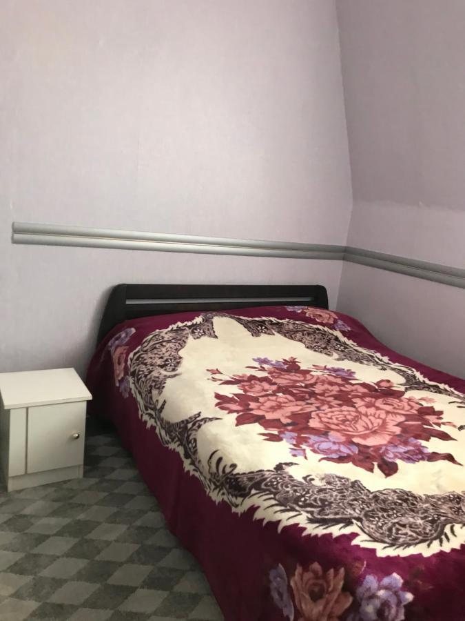 ז'יטומיר Отель Буржуа מראה חיצוני תמונה